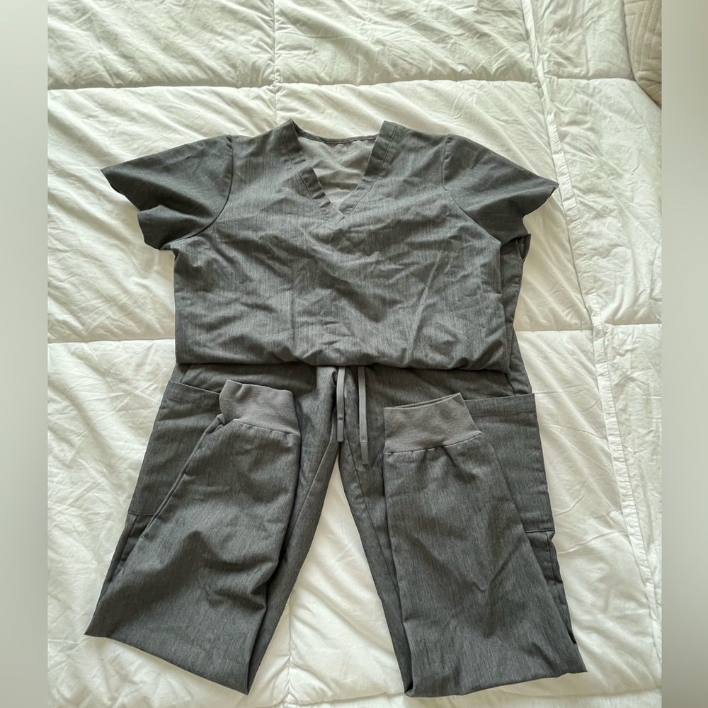 Mandala women scrub set